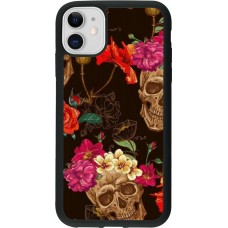 Hülle iPhone 11 - Silikon schwarz Skulls and flowers