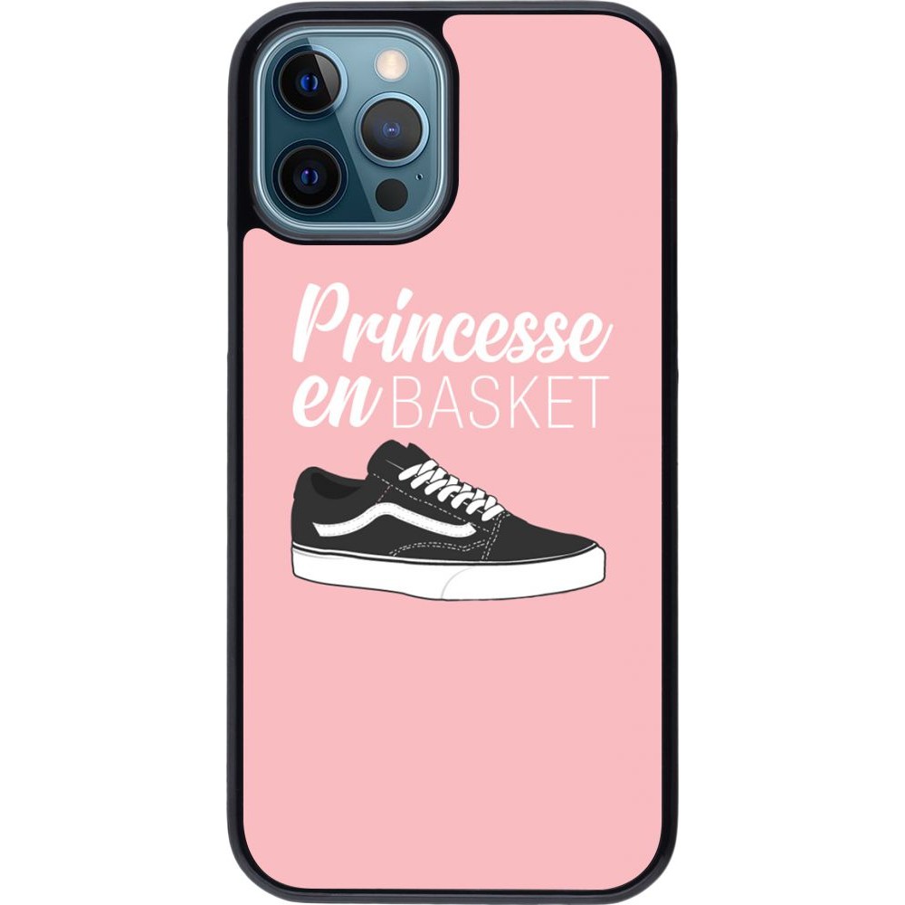 Coque iPhone 12 / 12 Pro - princesse en basket