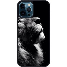 Coque iPhone 12 / 12 Pro - Silicone rigide noir Lion looking up