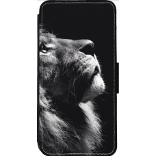 Coque iPhone 13 Pro Max - Wallet noir Lion looking up