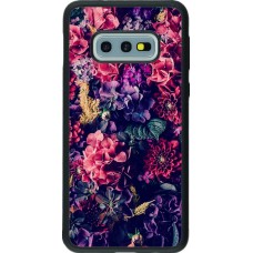 Coque Samsung Galaxy S10e - Silicone rigide noir Flowers Dark