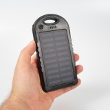 Externe Batterie 5000mAH Power Bank Solarpanel portable dual USB LED IPX4 waterproof - Schwarz