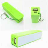 Batterie portable et compacte - Capacité de 2'600 mAh Sortie USB-A porte-clé - Vert