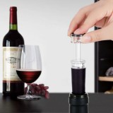 Pompe à vide avec bouchon de bouteille de vin pour une couverture hermétique