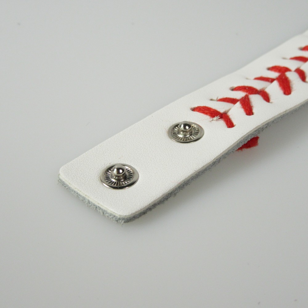 Lederarmband mit Baseball-Naht