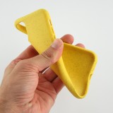 Coque iPhone 11 - Bioka biodégradable et compostable Eco-Friendly jaune