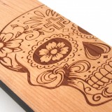 Hülle iPhone 11 - Holz Totenkopf