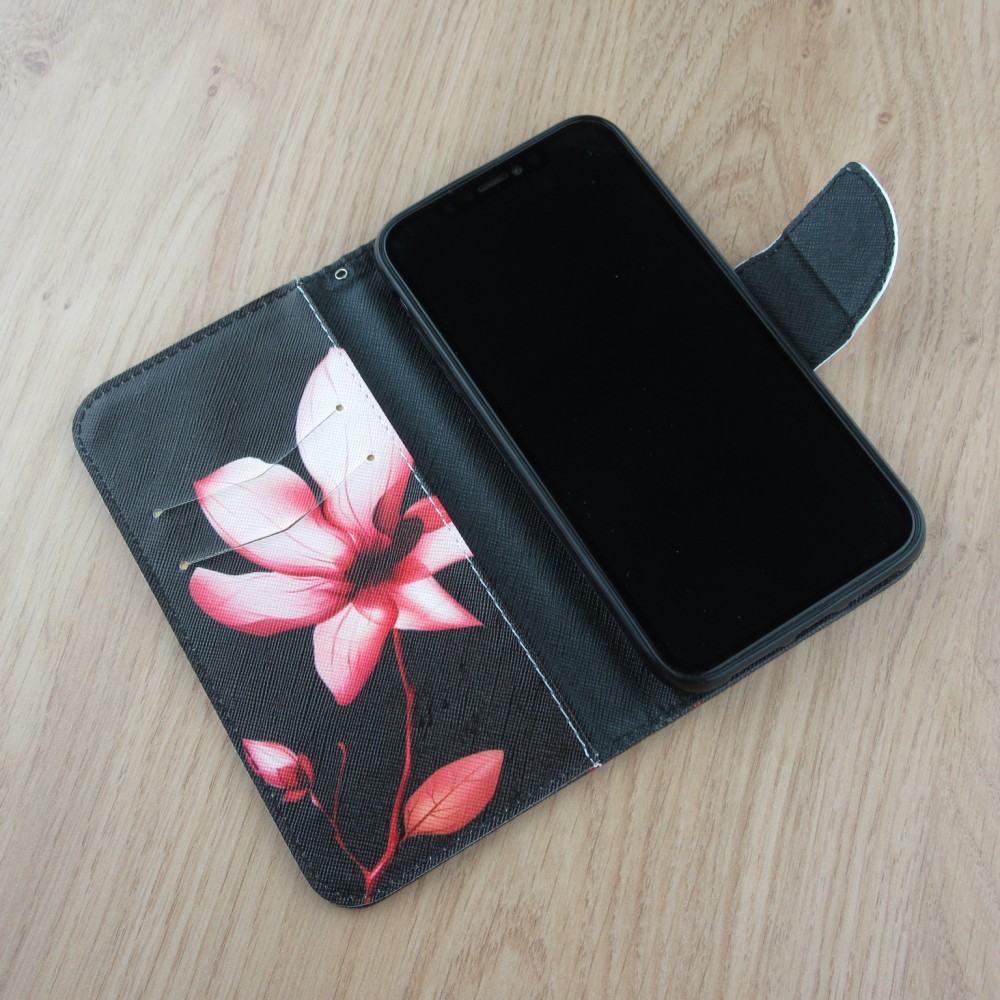 Hülle iPhone 11 - Flip Lotus