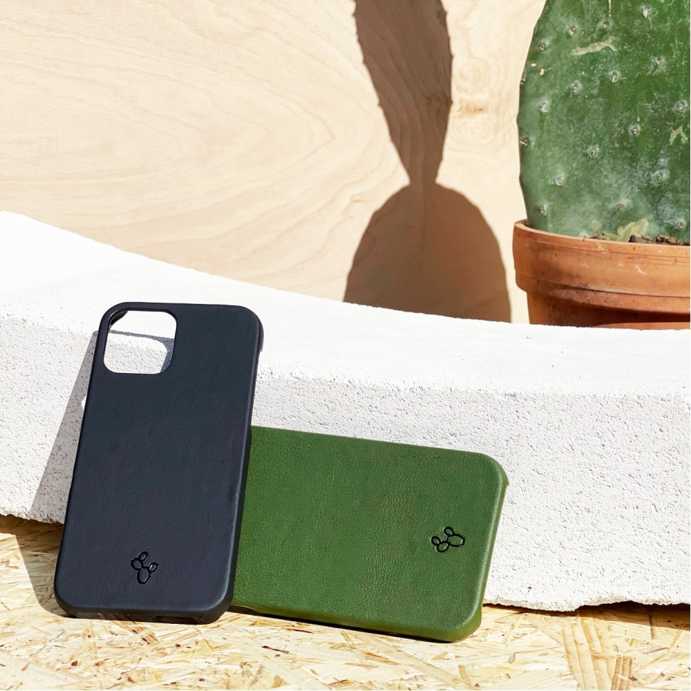 Coque iPhone 11 - NOPAAL cuir de cactus vegan vert pampa