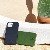 Hülle iPhone 11 - NOPAAL veganes Kaktusleder pampasgrün