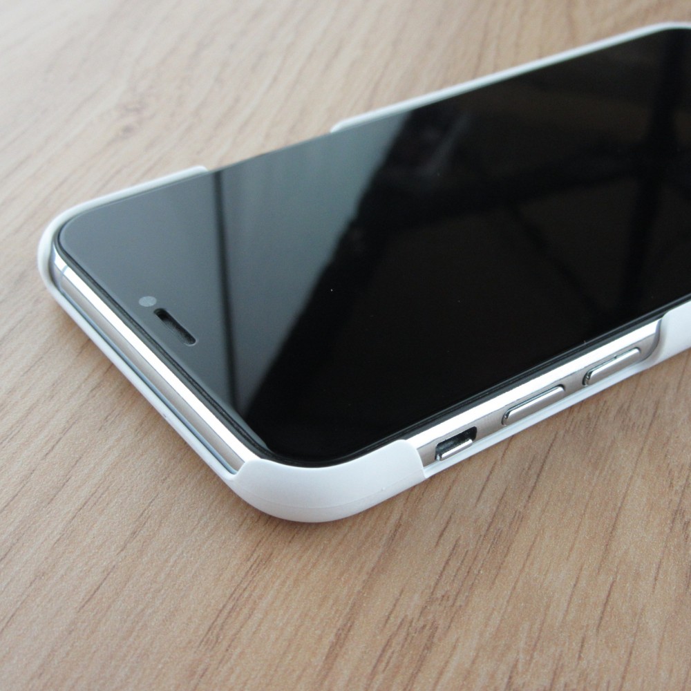 Hülle iPhone 11 - Plastic Mat - Weiss