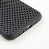 Coque iPhone 11 Pro - Silicone Mat avec trous - Noir
