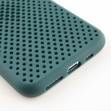 Coque iPhone 11 Pro Max - Silicone Mat avec trous - Vert foncé