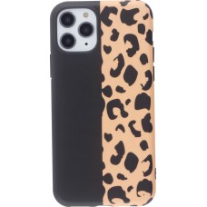 Coque iPhone 11 Pro Max - Silicone Mat demi noir léopard