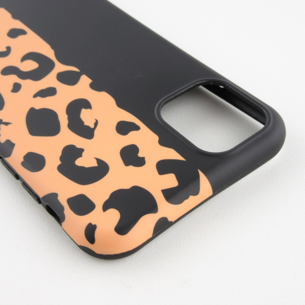 Coque iPhone 11 Pro - Silicone Mat demi noir léopard