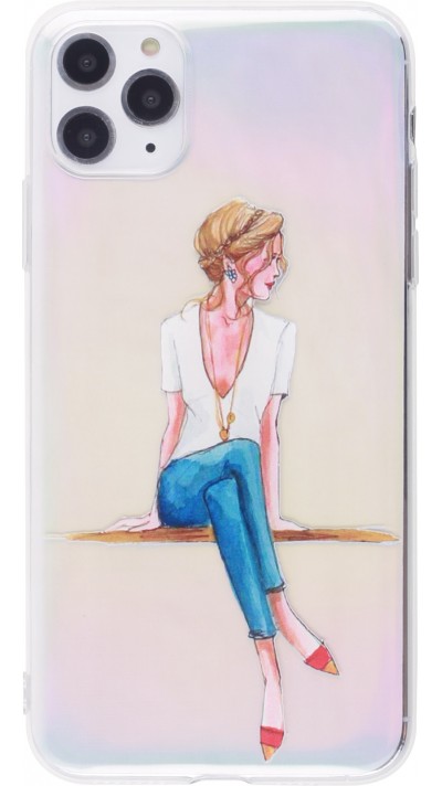 Coque iPhone 11 Pro - Woman seated