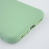 Coque iPhone 13 - Silicone Mat Coeur vert clair