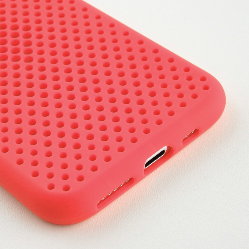 Hülle iPhone 11 - Silicone Mat mit Löchern - Rot