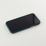 Coque iPhone 11 - Silicone Mat avec trous - Vert foncé