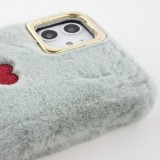 Coque iPhone 11 - fourrure coeur - Gris