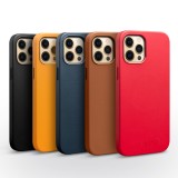 Coque iPhone 12 mini - Qialino cuir véritable (compatible MagSafe) - Brun