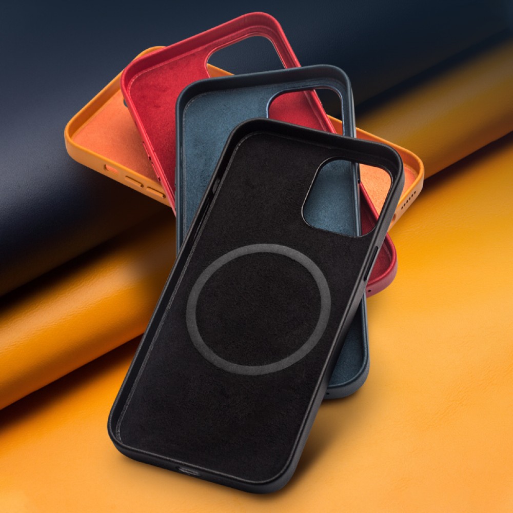 Coque iPhone 12 Pro Max - Qialino cuir véritable (compatible MagSafe) - Brun