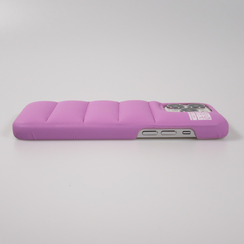 Coque iPhone 13 - Design 3D stylé de doudoune avec couture décorative - Rose