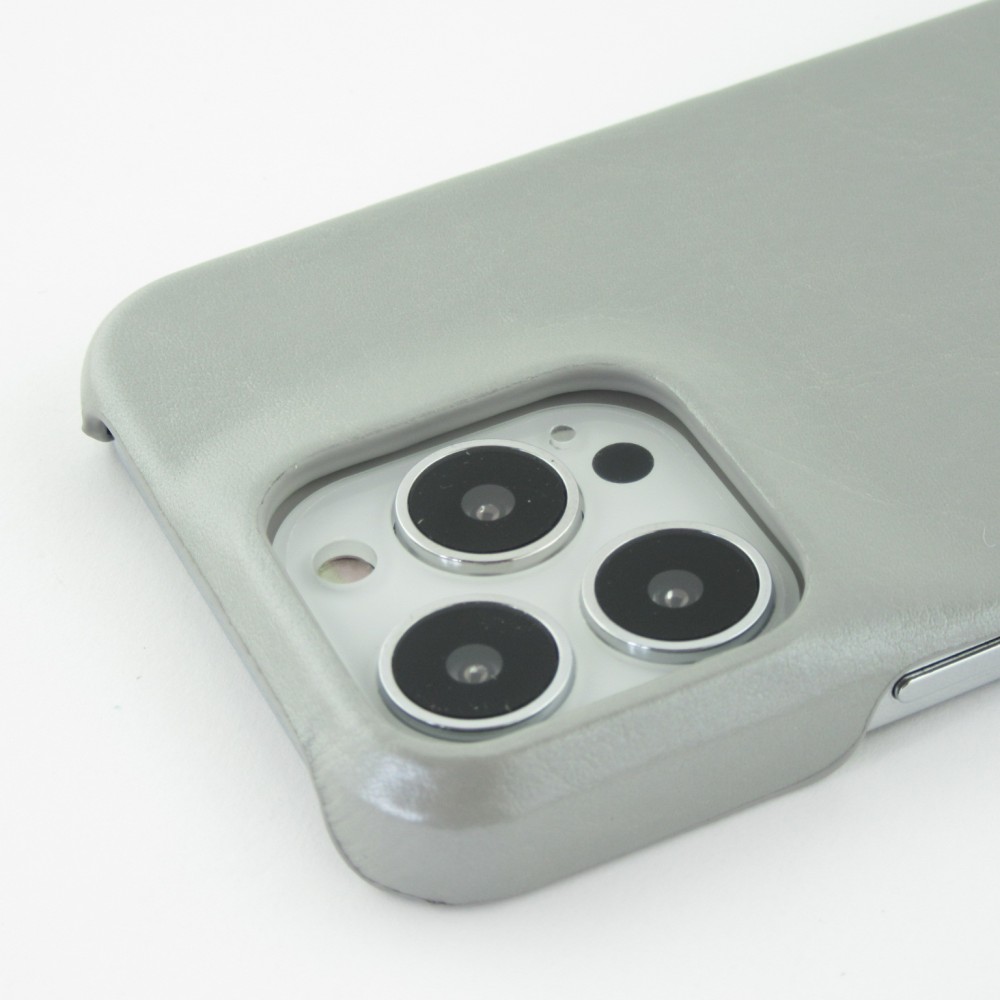 Coque iPhone 13 Pro - Basic cuir - Gris