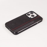 Coque iPhone 13 Pro - Carbomile alcantara et carbone avec surpiqûres rouges