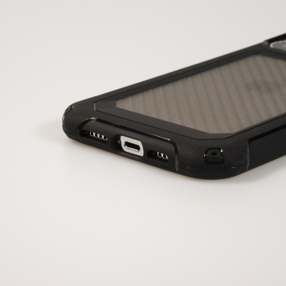 iPhone 13 Pro Max Case Hülle - Military Elite kompakt Cover mit semi-transparentem Carbon Rücken - Schwarz