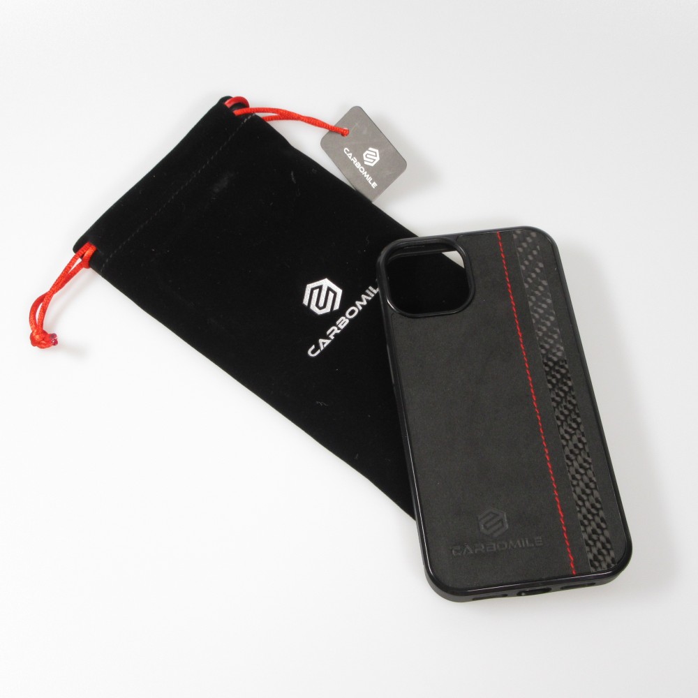 Coque iPhone 13 Pro Max - Carbomile alcantara et carbone avec surpiqûres rouges