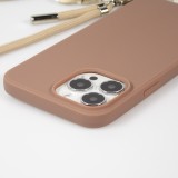 Coque iPhone 13 Pro Max - Gel silicone avec corde collier & chaîne de pierre décorative - Brun