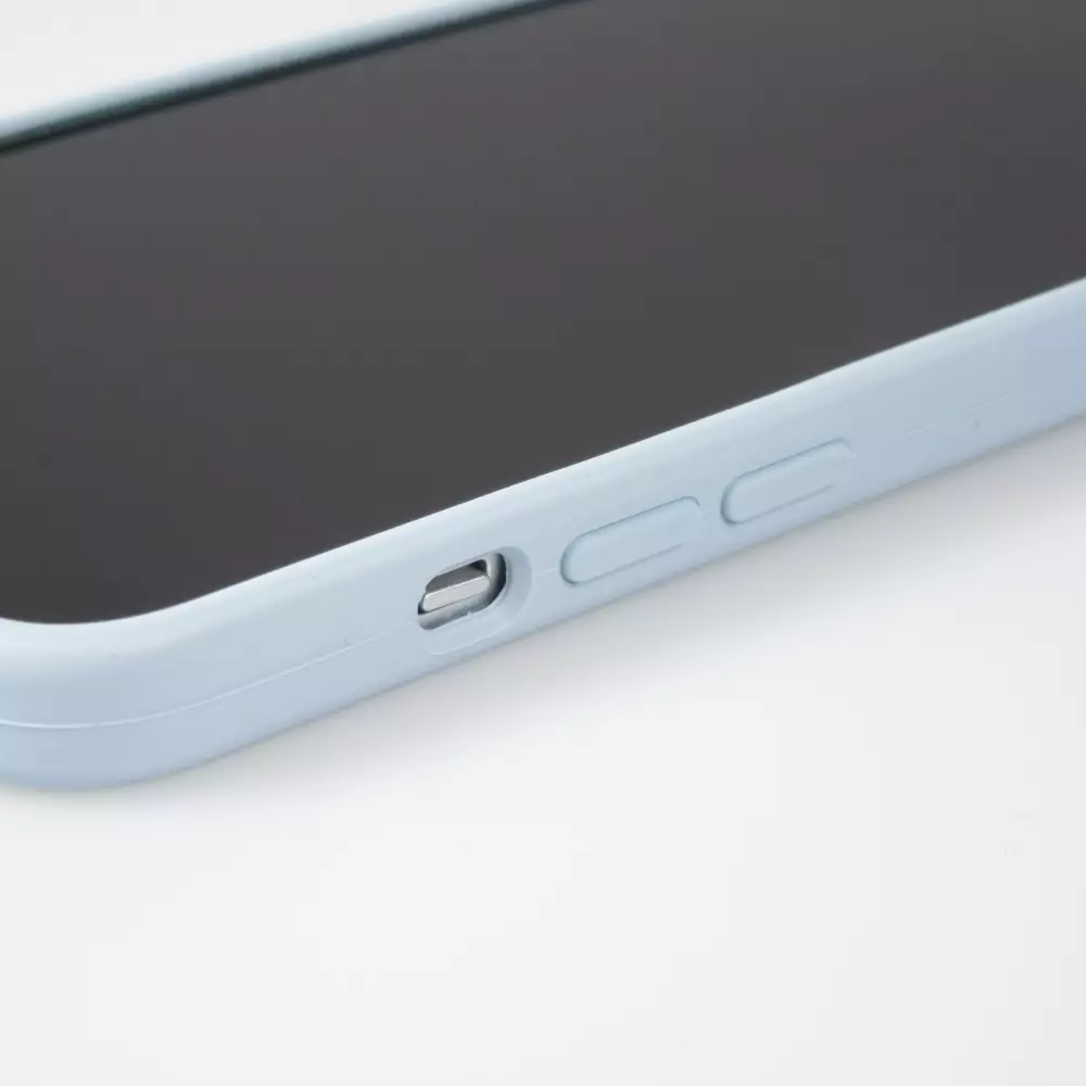 Coque iPhone 13 Pro - Soft Touch - Bleu clair