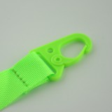 Coque iPhone 13 Pro - Silicone avec lanière et crochet vert clair