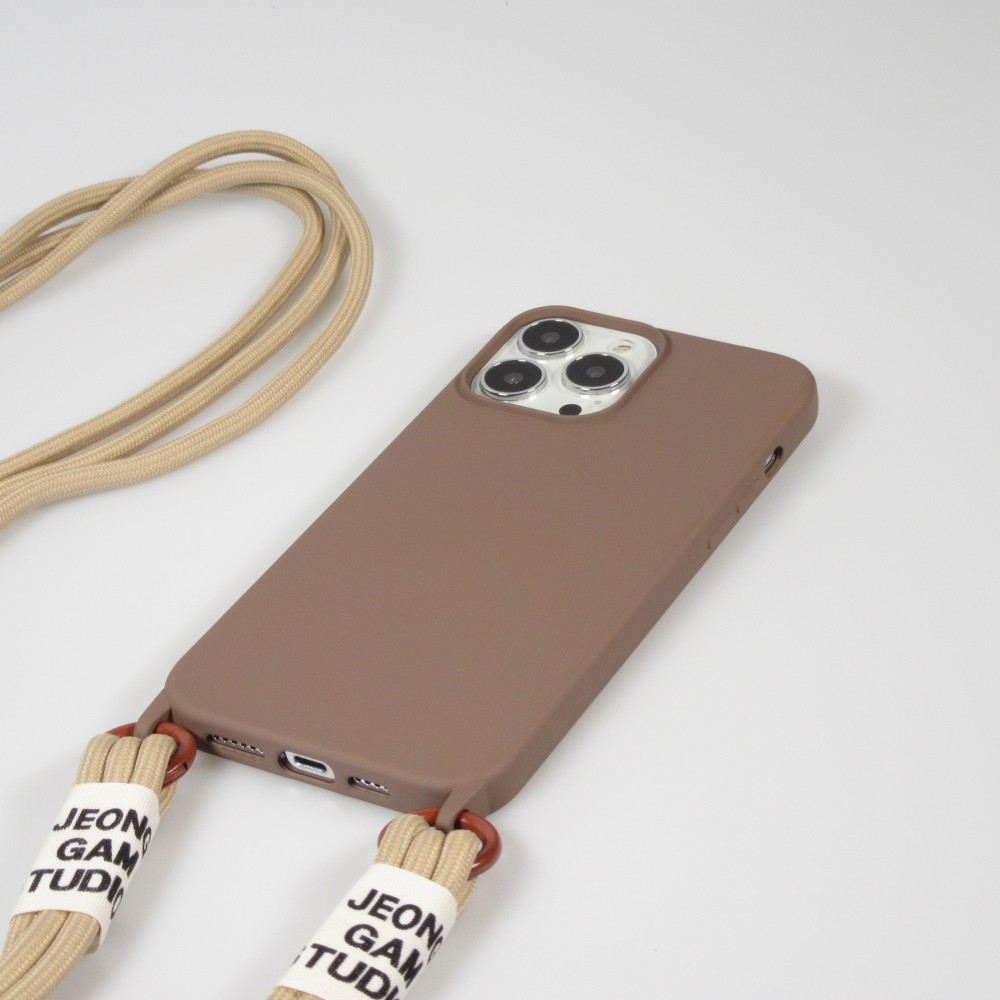 Coque iPhone 13 Pro Max - Silicone souple fashion Jeong Gam Studio Laugh Often avec cordon - Brun