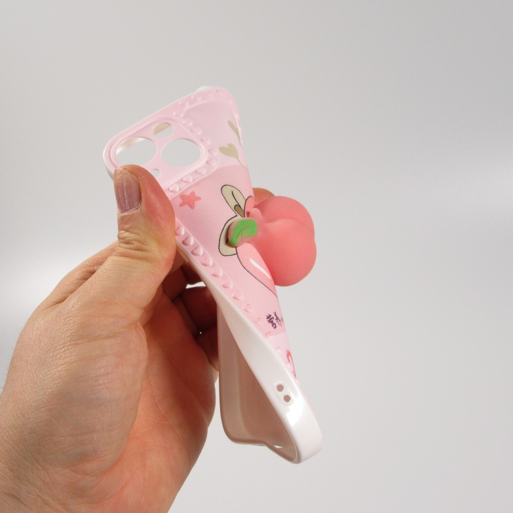 Coque iPhone 13 - Silicone 3D malléable Peach Pêche Manga - Rose