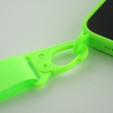 Coque iPhone 13 - Silicone avec lanière et crochet vert clair