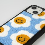Coque iPhone 13 - Silicone rigide tapis de fleurs souriantes