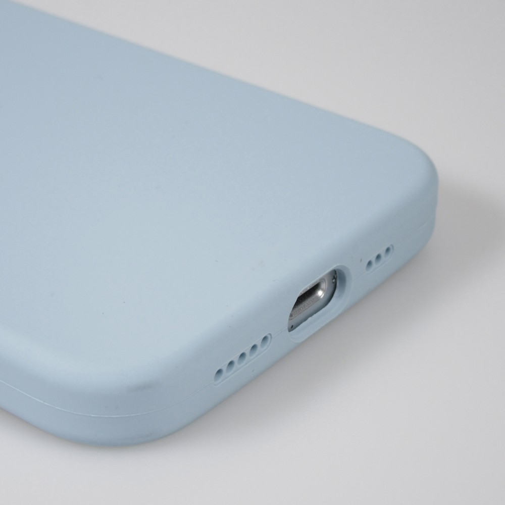 Coque iPhone 13 - Soft Touch - Bleu clair