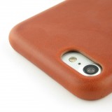 Coque iPhone 7 / 8 / SE (2020, 2022) - Qialino cuir véritable brun clair