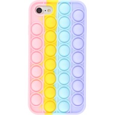 Coque iPhone 7 / 8 / SE (2020, 2022) - Silicone jeu éclate bulles anti-stress arc-en-ciel