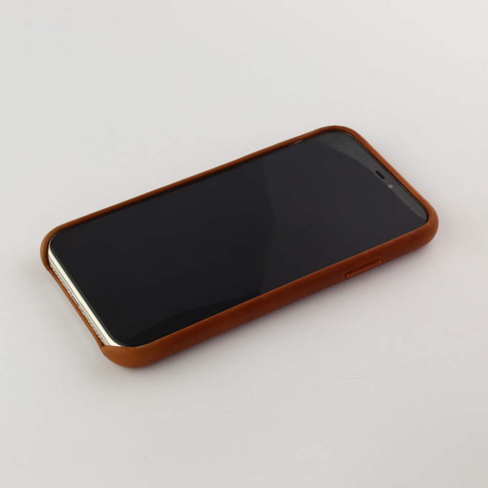 Coque iPhone Xs Max - Qialino cuir véritable - Brun