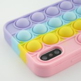 Coque iPhone XR - Silicone jeu éclate bulles anti-stress arc-en-ciel