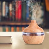 Diffuseur humidificateur Wooden Look bois design 300ml avec lumière LED - Brun clair