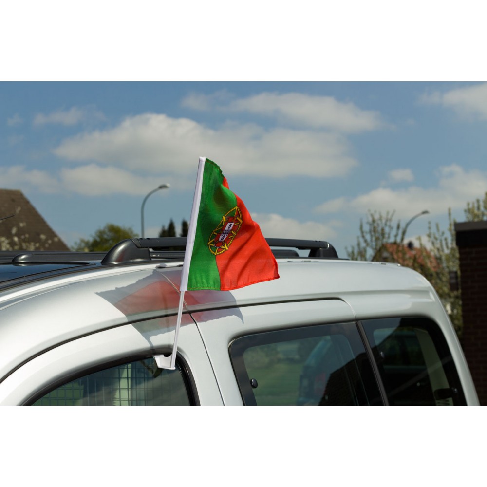 Drapeau supporteur national pour la vitre de voiture, y compris le clip de fixation - 30 x 45 cm - Portugal