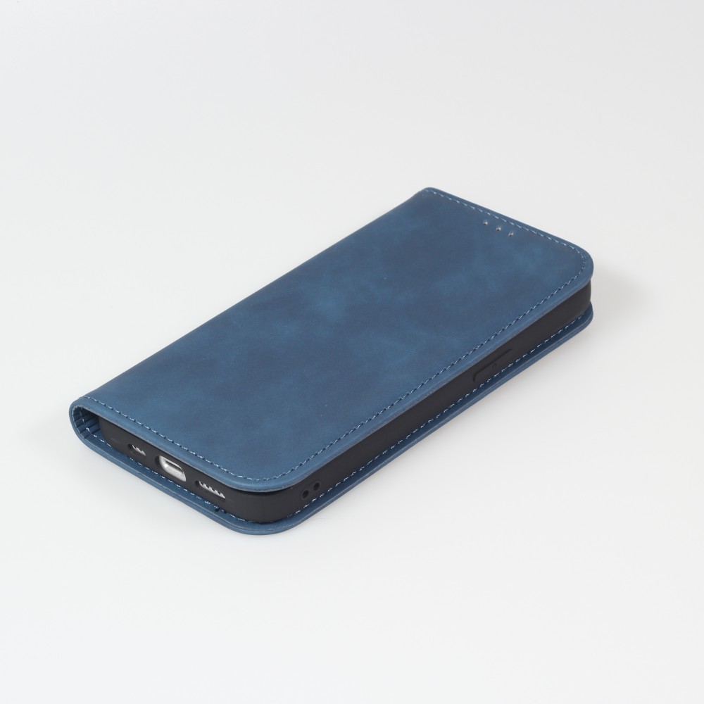 iPhone 13 Leder Tasche - Flip Wallet vintage mit Magnetverschluss und Kartenhalter - Blau