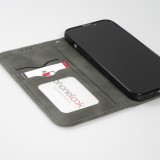 iPhone 13 Leder Tasche - Flip Wallet vintage mit Magnetverschluss und Kartenhalter - Grau