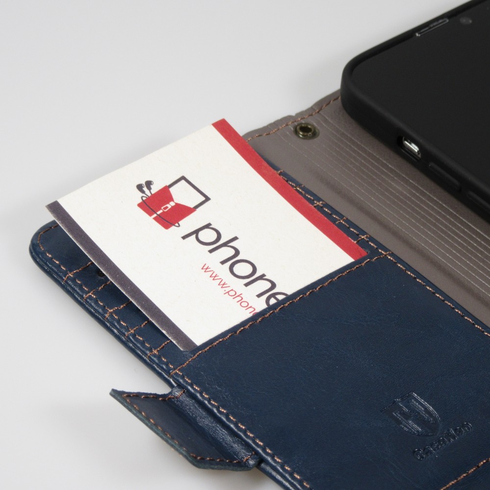 Etui cuir iPhone 13 Pro Max - Flip Wallet en cuir véritable avec stripe design et compartiment à cartes - Bleu