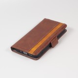 Etui cuir iPhone 13 Pro Max - Flip Wallet en cuir véritable avec stripe design et compartiment à cartes - Brun foncé