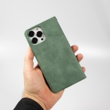 Leder Tasche Case iPhone 13 Pro Max - Flip Wallet vintage mit Magnetverschluss und Kartenhalter - Dunkelgrün